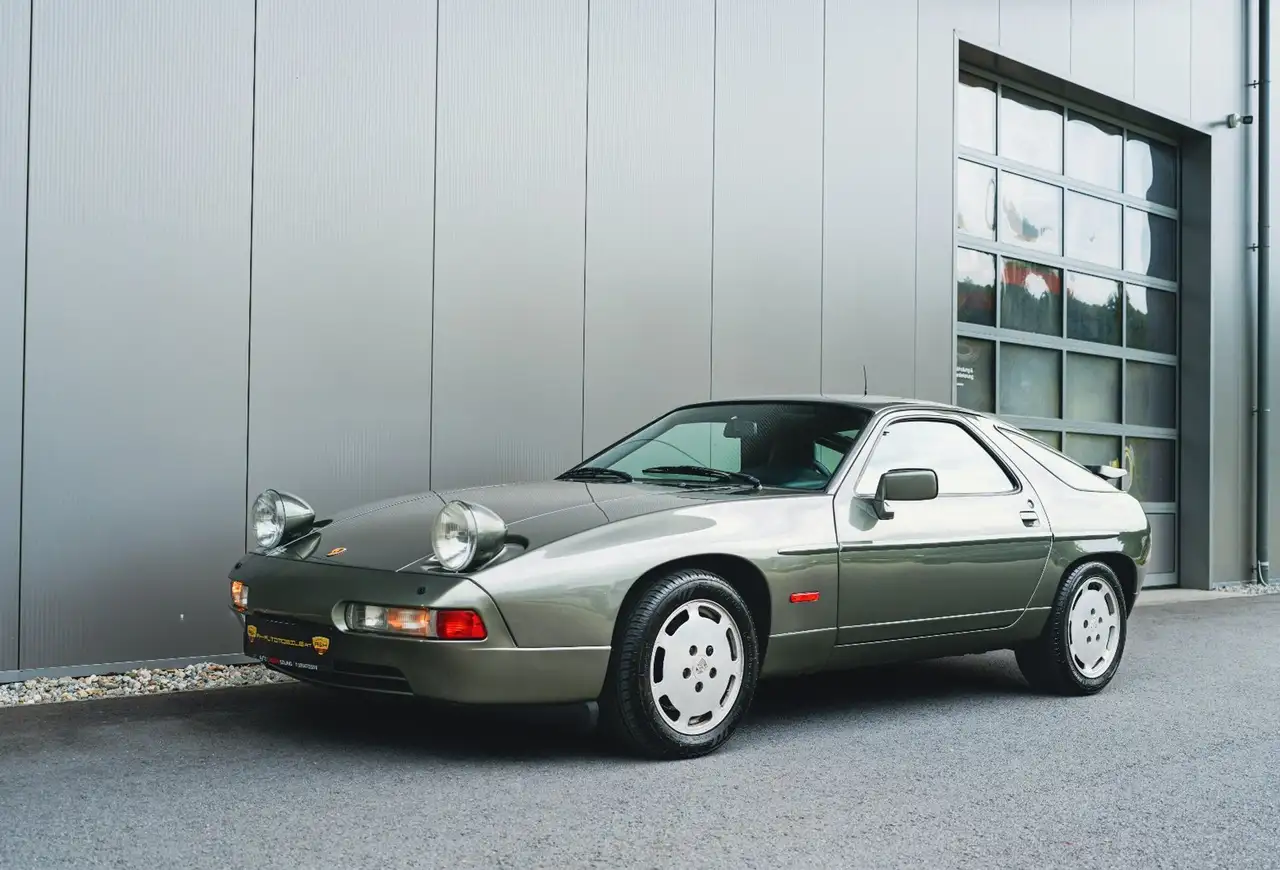 Porsche 928 S4, foto 4