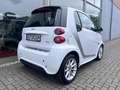 smart forTwo fortwo Micro Hybrid Drive Auto. Klima Servo Pano Weiß - thumbnail 4