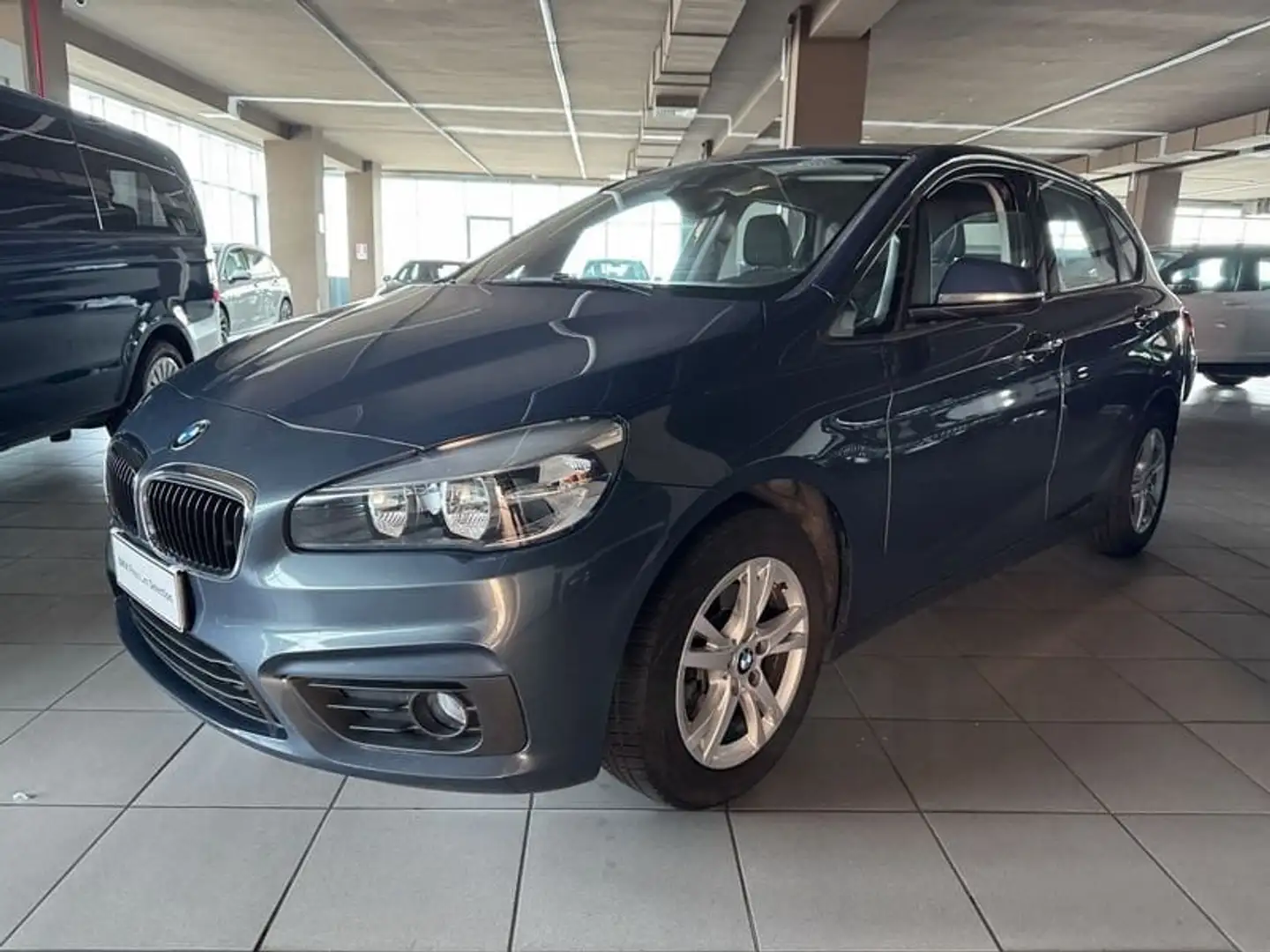 BMW 216 216d Active Tourer Advantage Grigio - 1