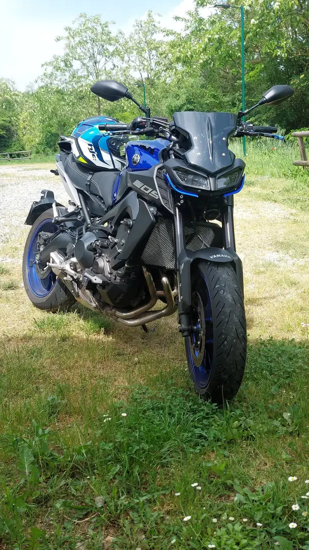 Yamaha MT-09 Blu/Azzurro - 1