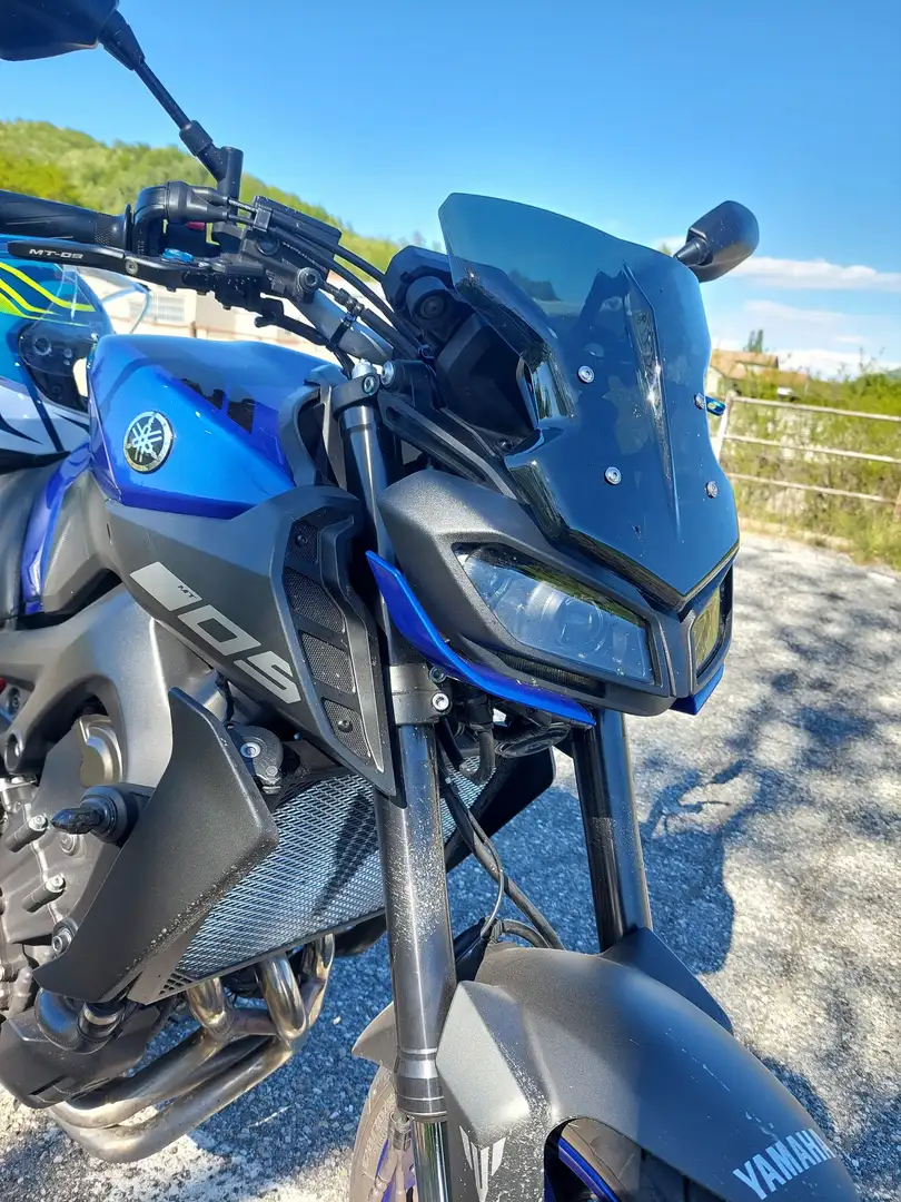Yamaha MT-09 Blu/Azzurro - 2