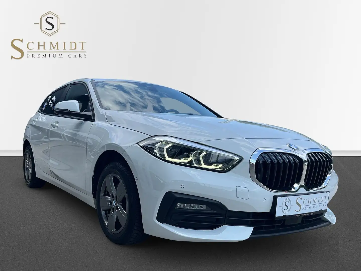 BMW 118 i Advantage Weiß - 2