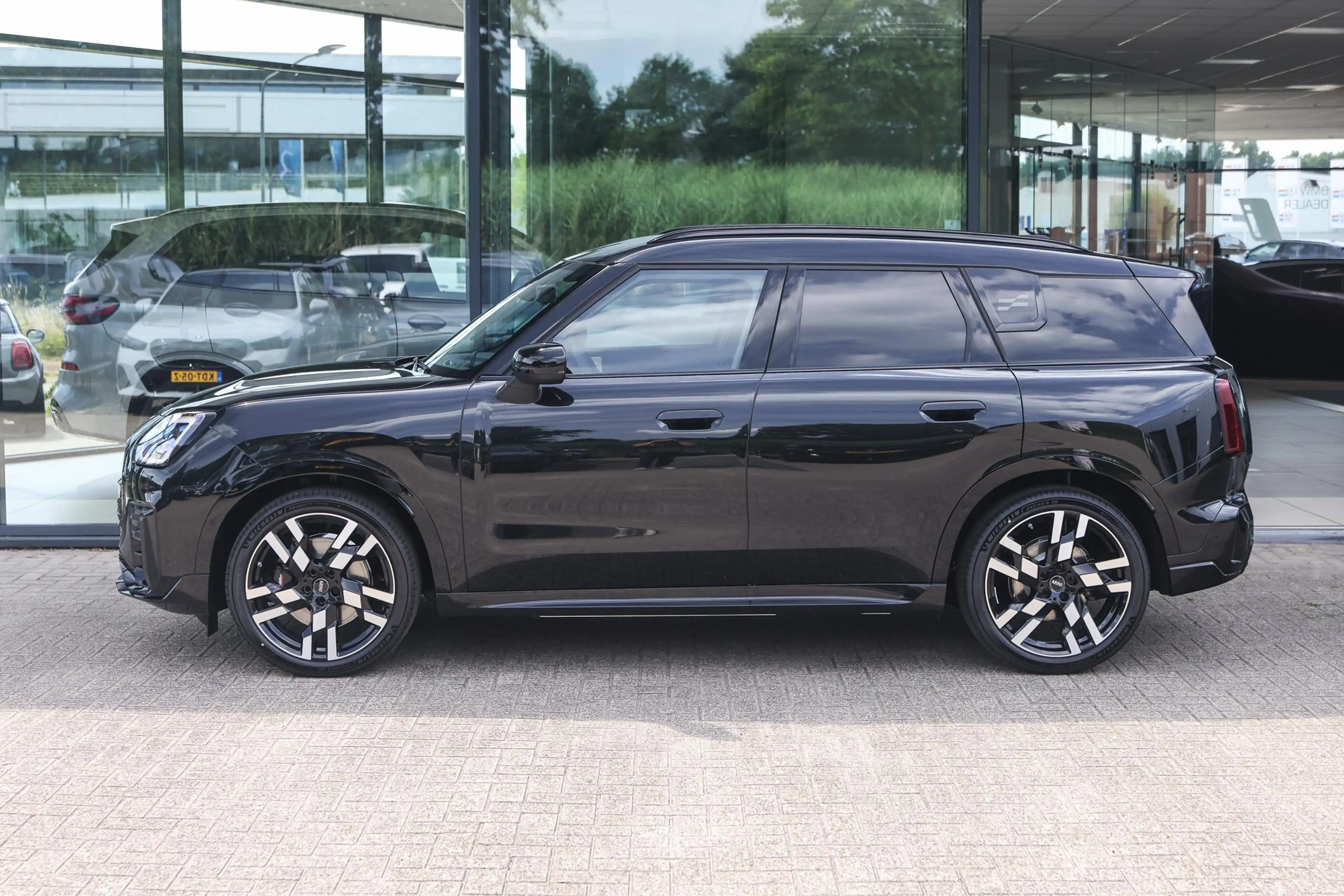 MINI Countryman E / John Cooper Works / Pakket S / 20" JCW Flag Spok — photo 7