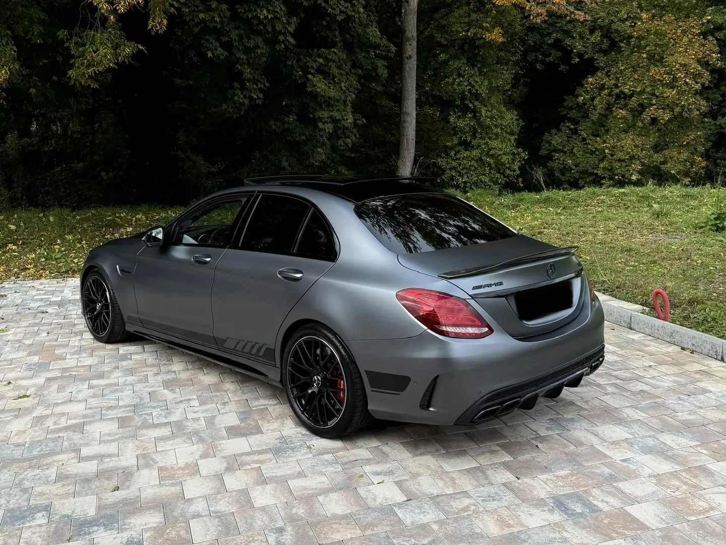Mercedes-Benz C 63 AMG Speedshift 7G-MCT - 1