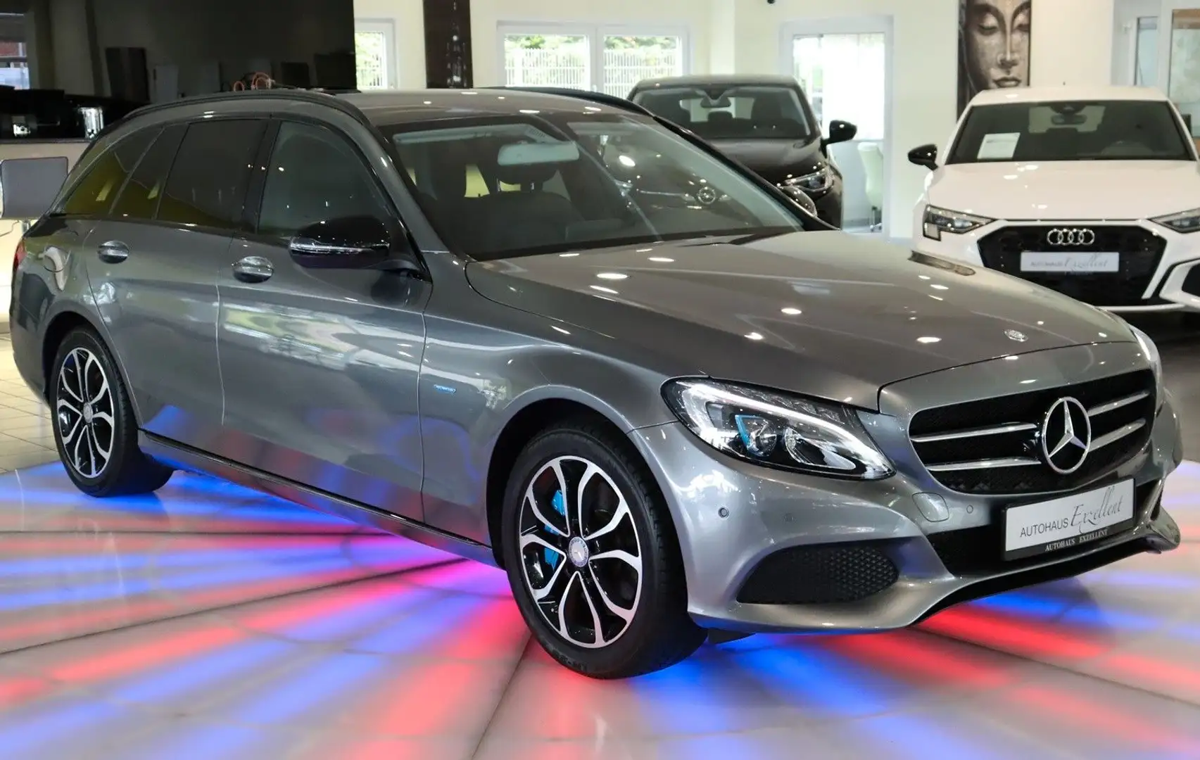 Mercedes-Benz C 350 T-Modell Automatik*LEDER*LED*NAVI*SHZ*PDC* Gri - 2
