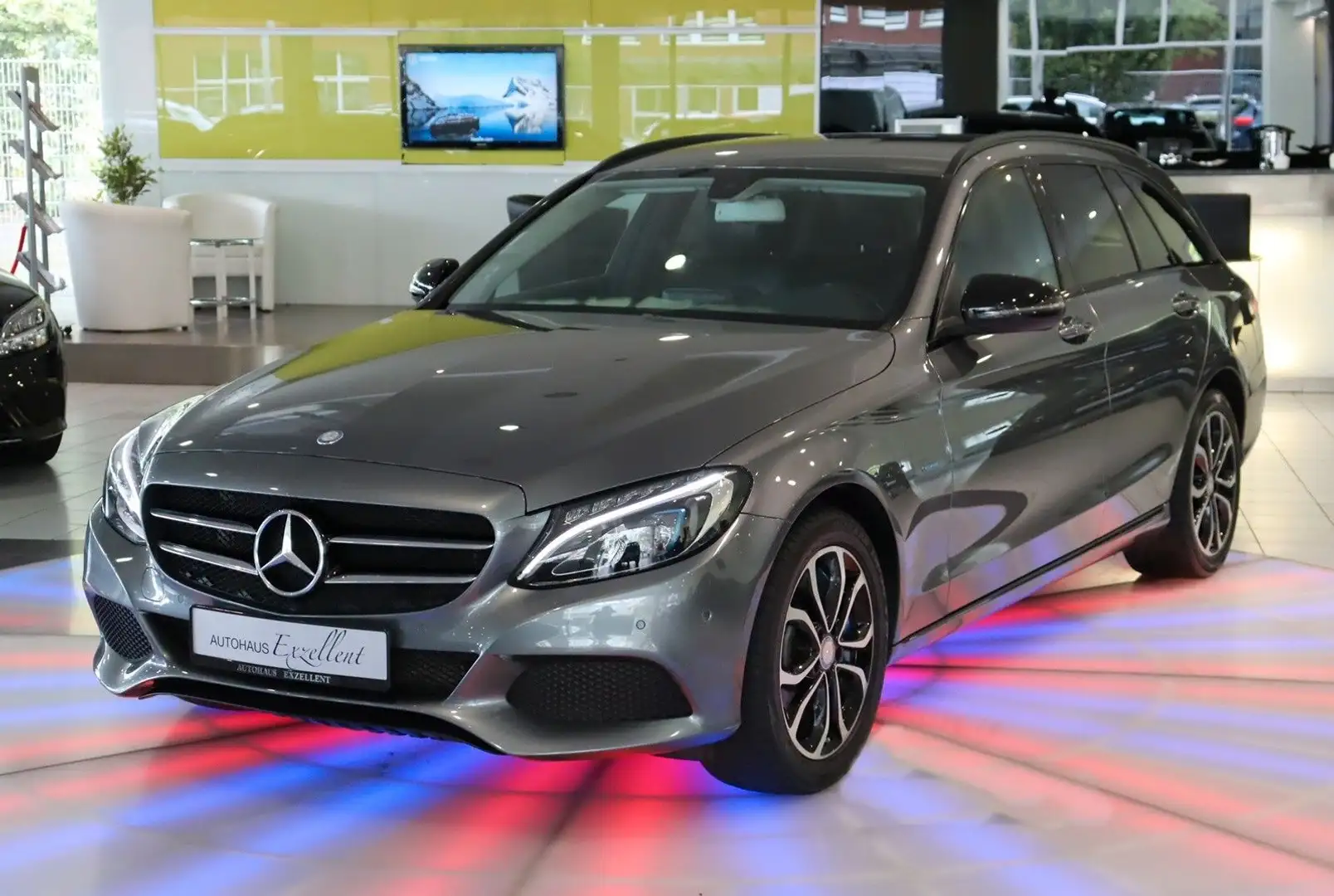 Mercedes-Benz C 350 T-Modell Automatik*LEDER*LED*NAVI*SHZ*PDC* Gri - 1