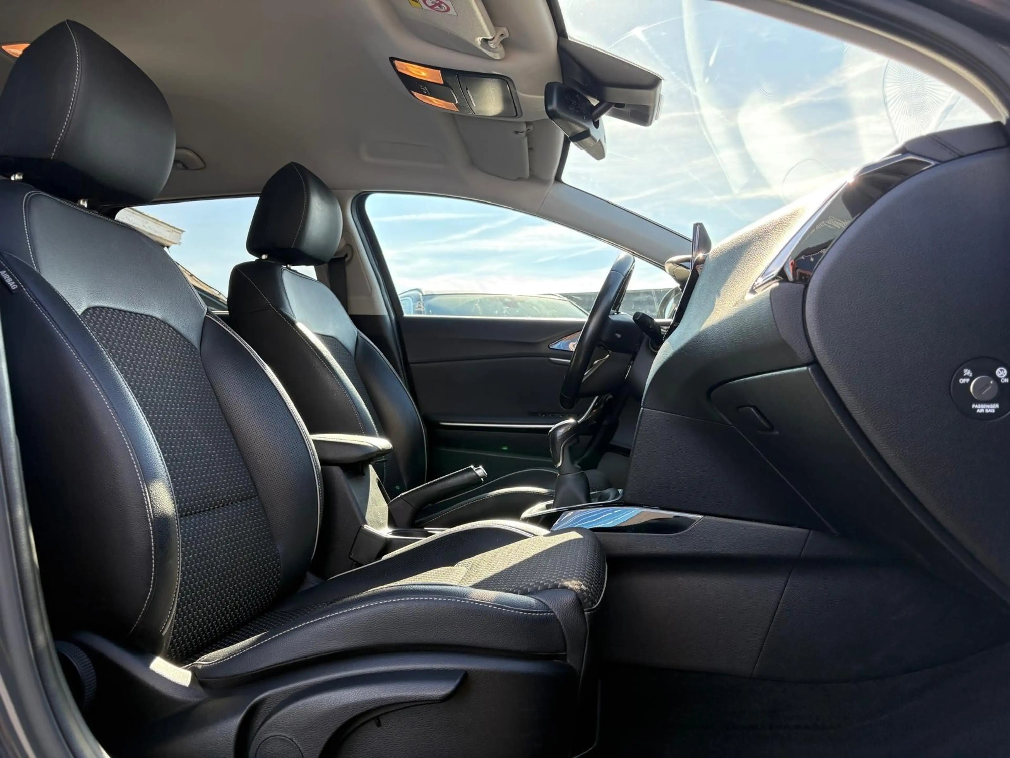 Kia Ceed SW / cee'd SW 1.6 CRDi More ISG | | NAVI | CUIR | CAMERA — photo 10