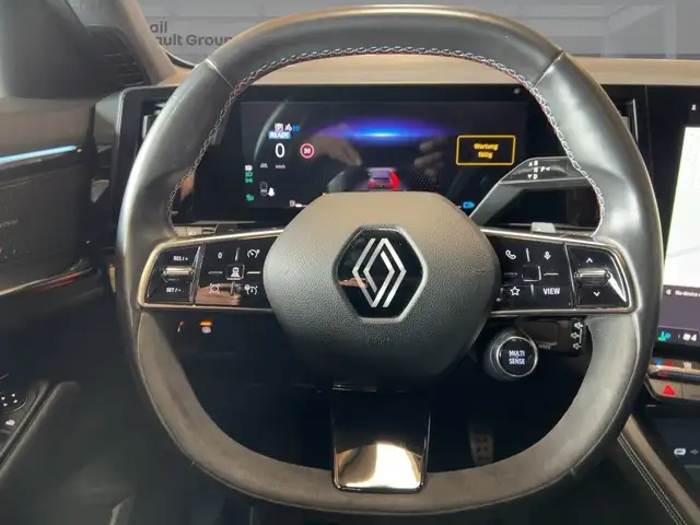 Renault Austral view 11