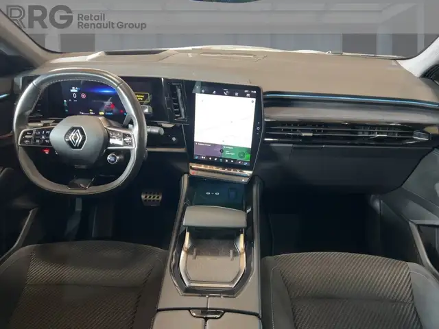 Renault Austral view 10
