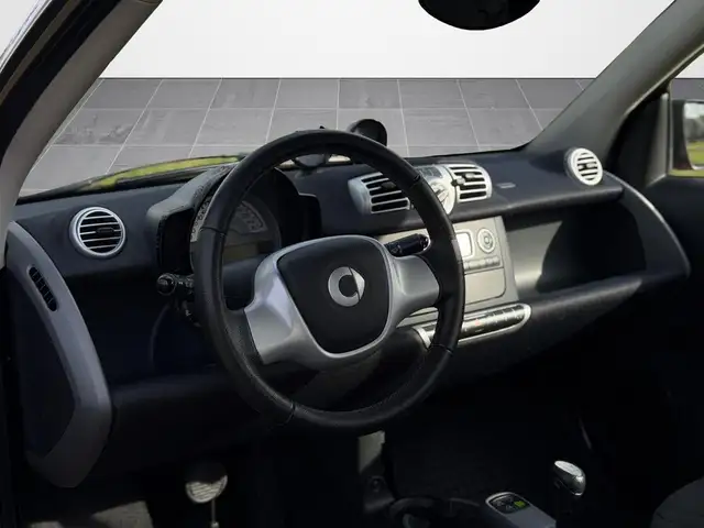 Smart Fortwo view 10