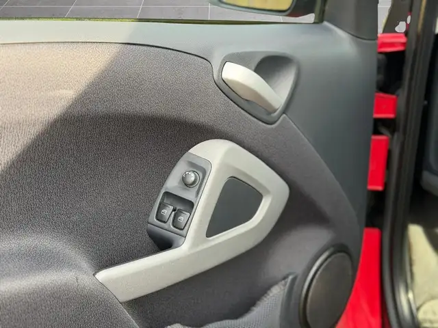 Smart Fortwo view 12
