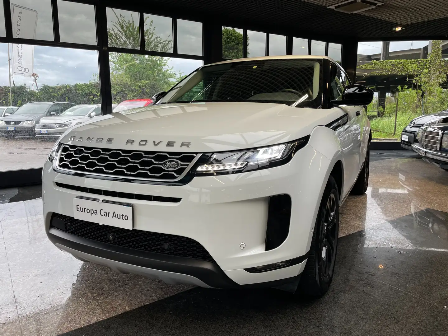 Land Rover Range Rover Evoque RR Evoque 2.0d i4 mhev R-Dynamic HSE awd 163cv aut Bianco - 1