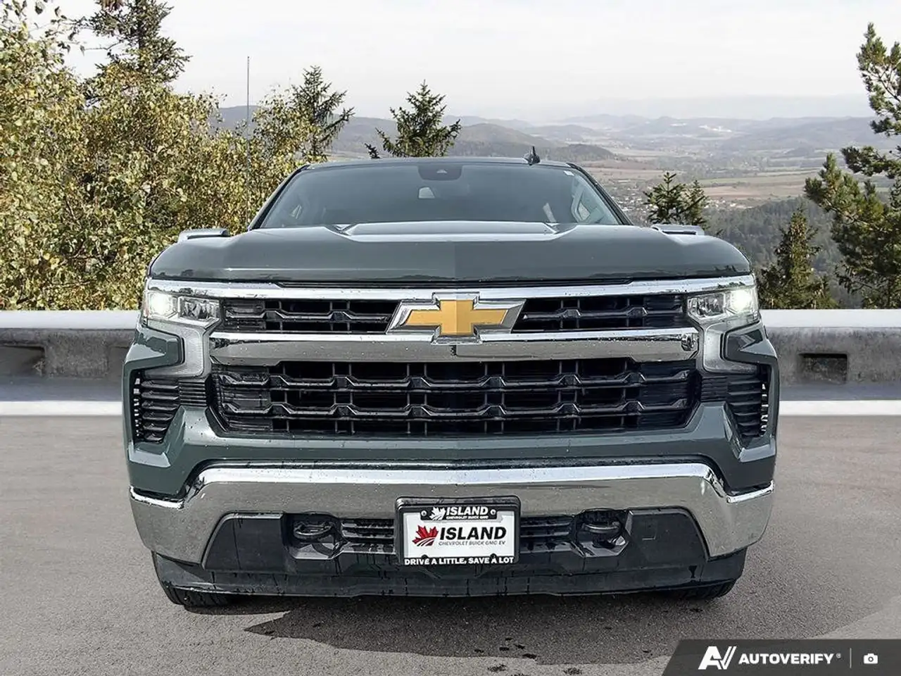 Chevrolet Silverado 1500 снимка Chevrolet Silverado 1500