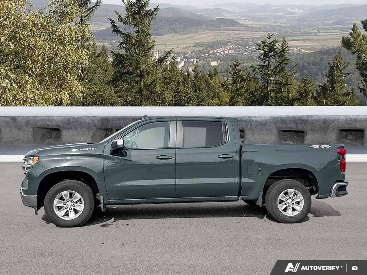 Chevrolet Silverado 1500 снимка Chevrolet Silverado 1500