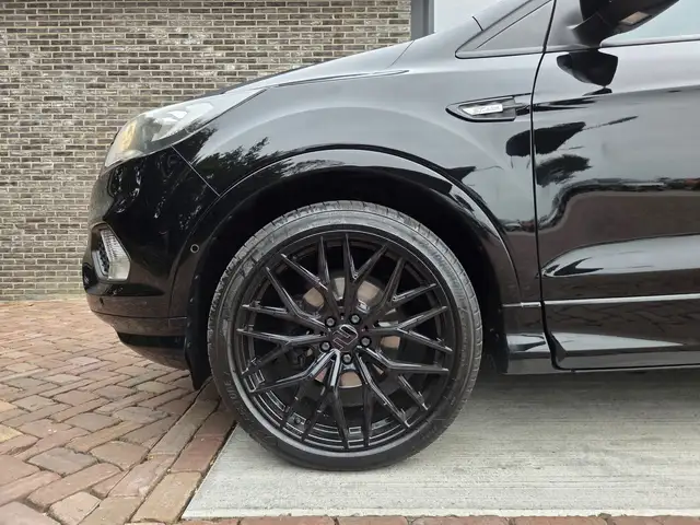 Ford Kuga view 14