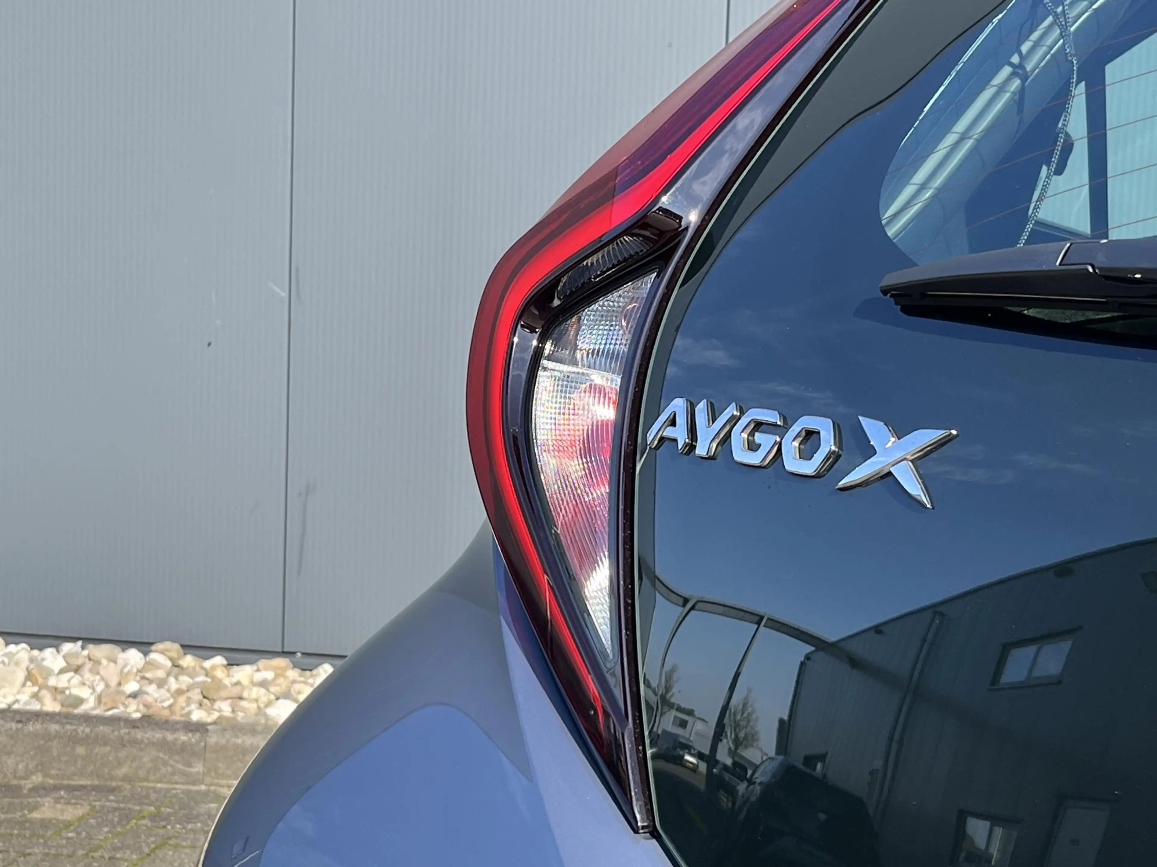Toyota Aygo X Hybrid 115 play — photo 6