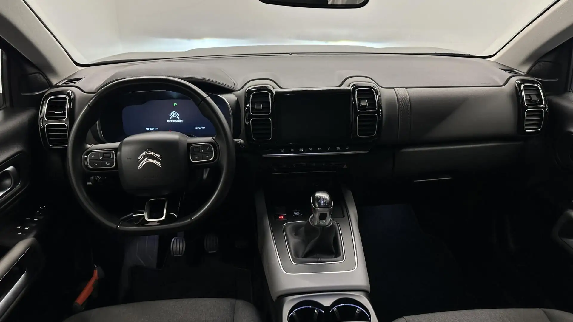 Citroen C5 Aircross 1.2 PureTech Business Plus PANO TREKHAAK NAVI LM C Grijs - 2