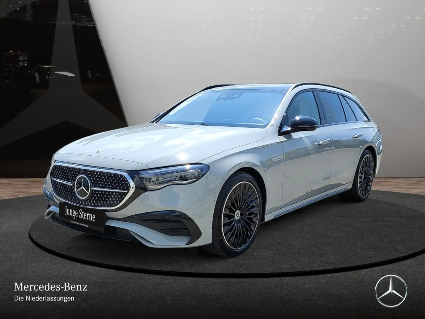 Mercedes-Benz E 300 de T 4M Hybrid AMG Fahrass 360° Pano Distr. Grau - 2
