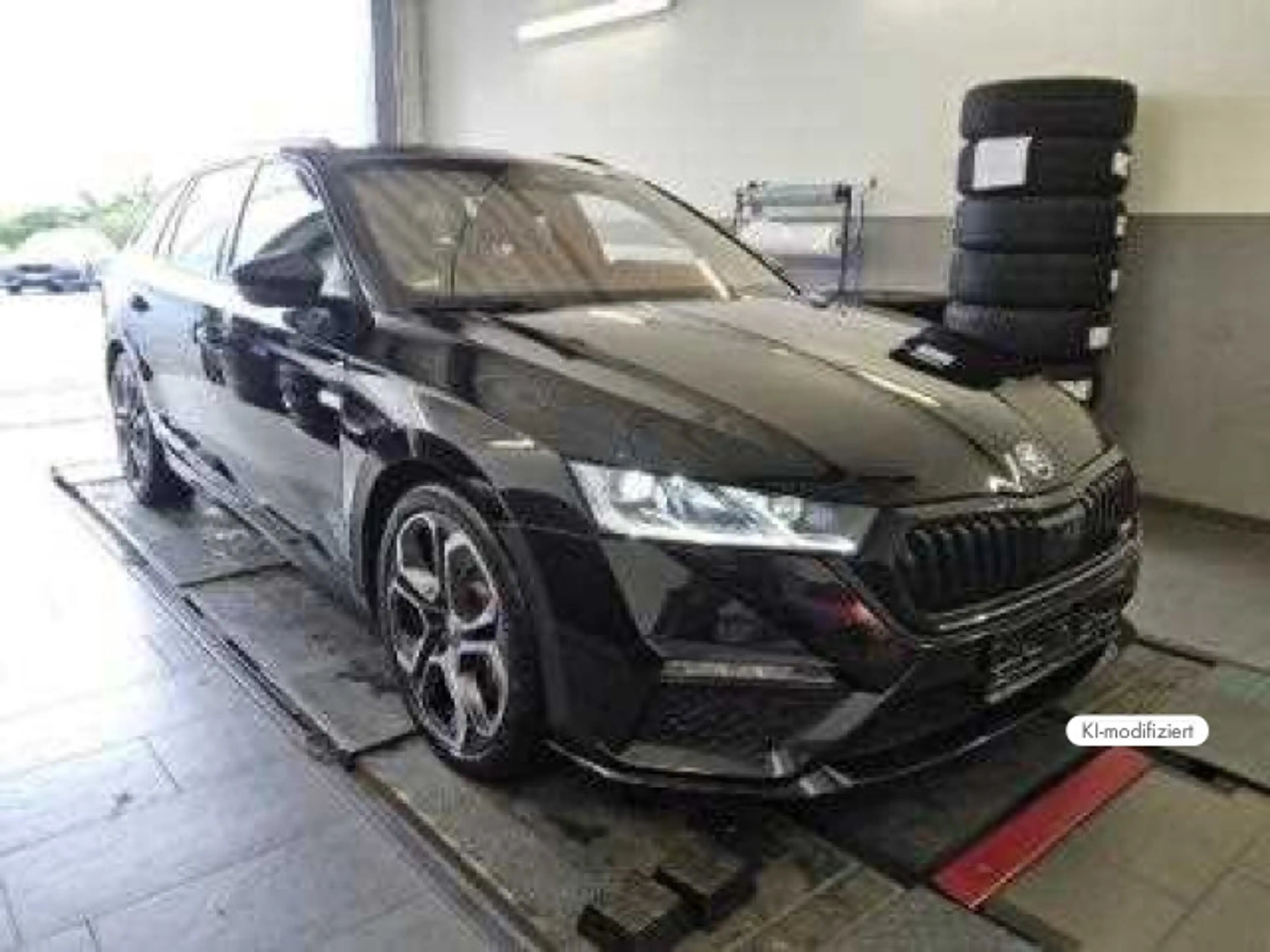 Skoda Octavia Combi RS 2.0 TSI DSG AHK PANO MATRIX DCC — photo 2