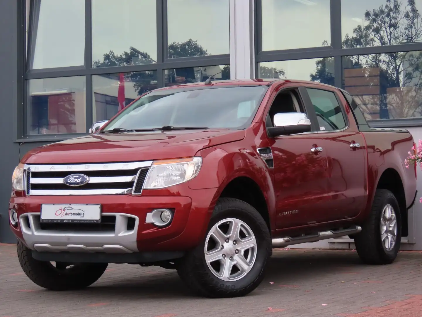 Ford Ranger 3.2TDCI Limited Doppelkabine 4x4 Rot - 2