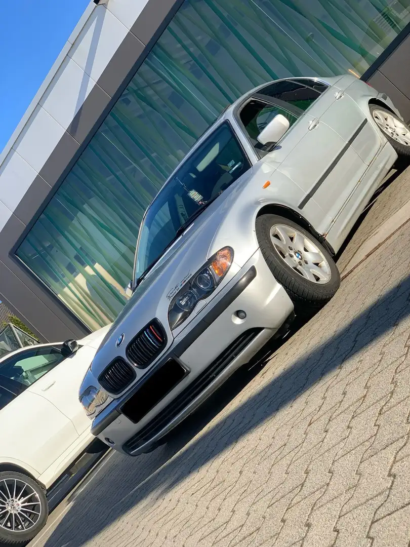 BMW 328 328i Sport Edition - 1