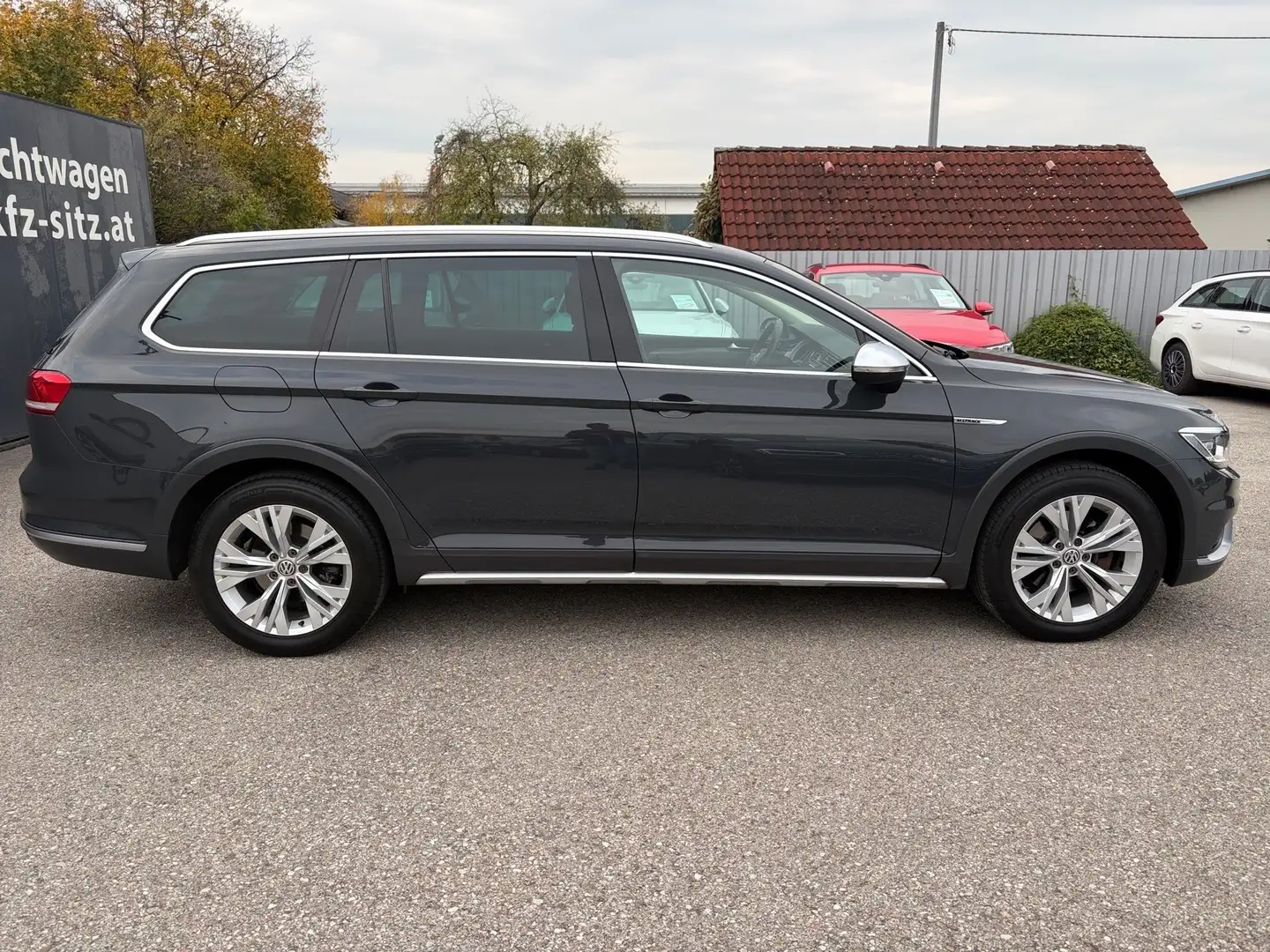 Volkswagen Passat Alltrack BMT 2,0 TDI SCR 4Motion DSG Grau - 2