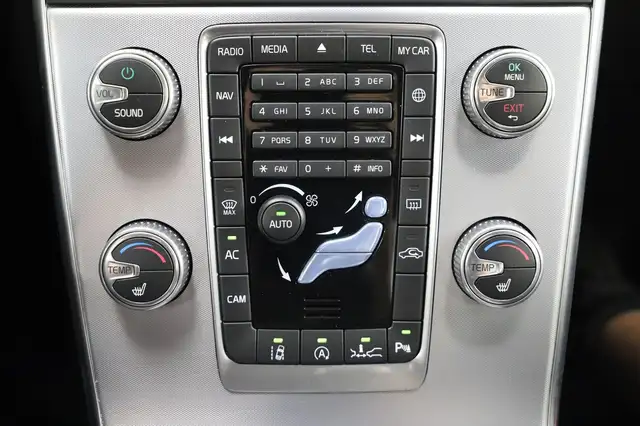 Volvo S60 view 15