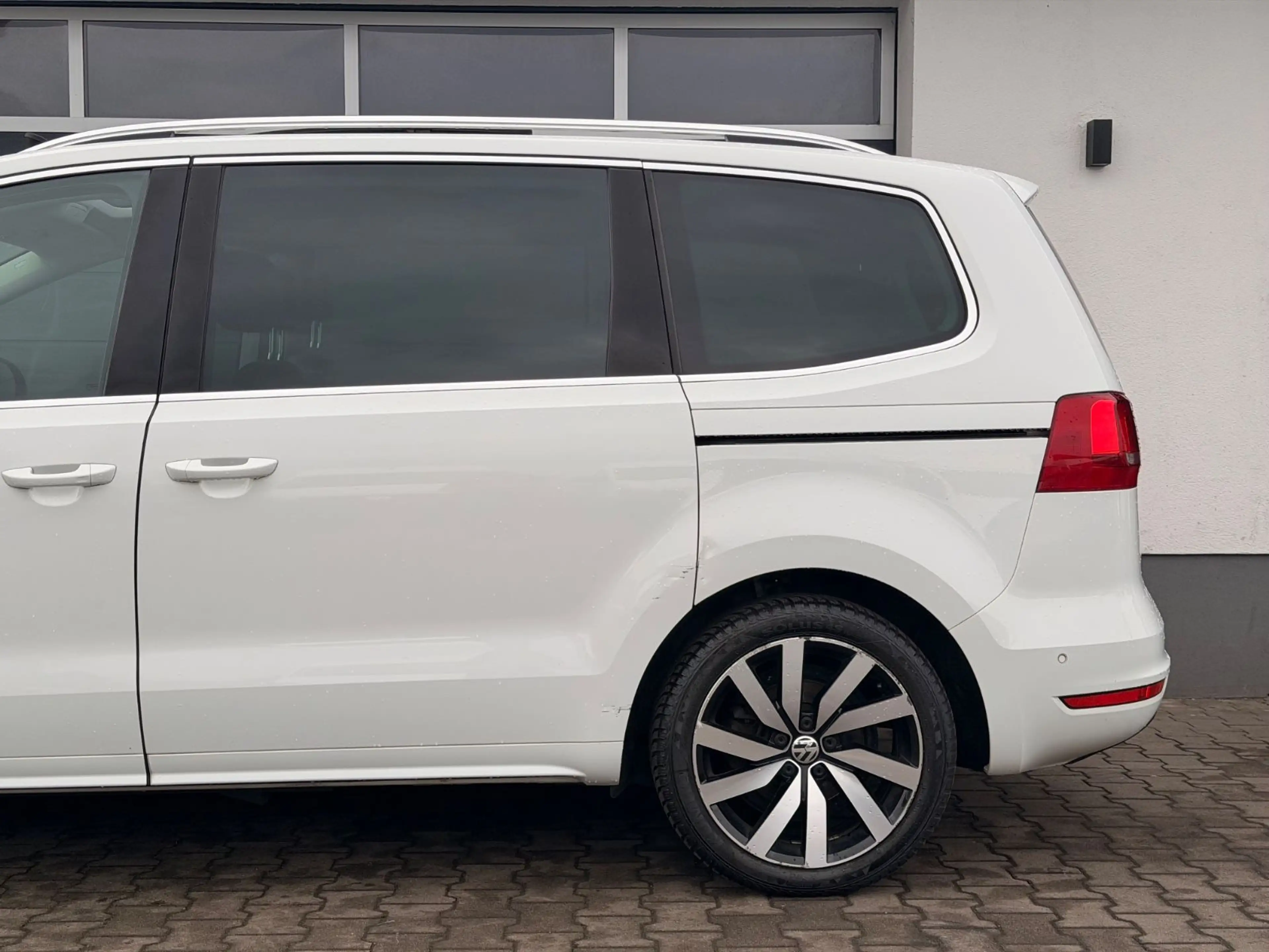 Volkswagen Sharan Highline DSG PANO 7 SITZER Leder el.Tür — photo 10