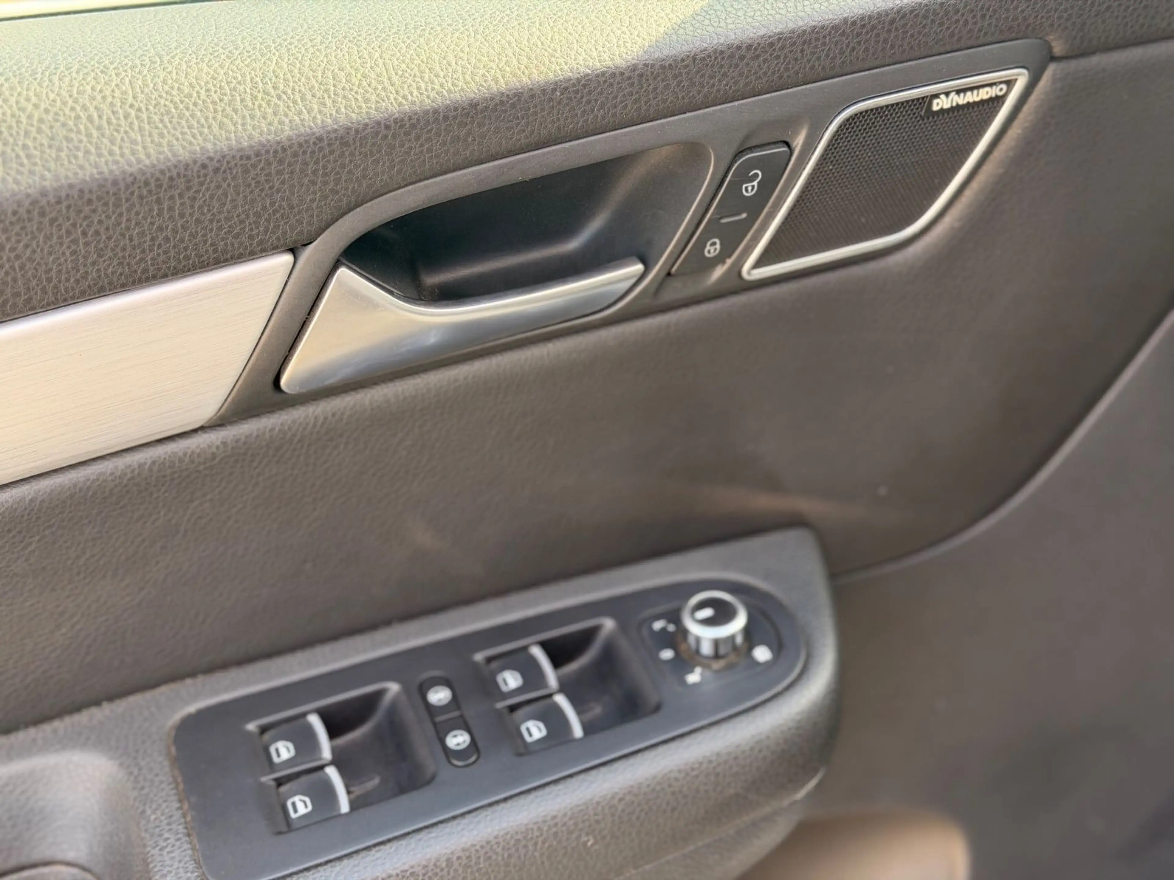 Volkswagen Sharan Highline DSG PANO 7 SITZER Leder el.Tür — photo 15