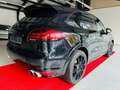 Porsche Cayenne Turbo -Keramik -Alcantara Schwarz - thumbnail 3