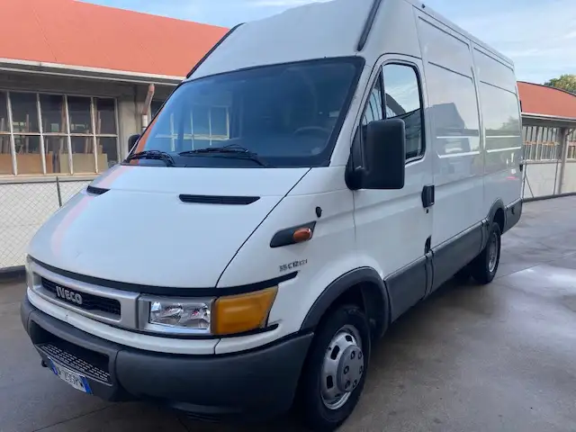 Iveco Daily 35j12  2.3 unijet hpi