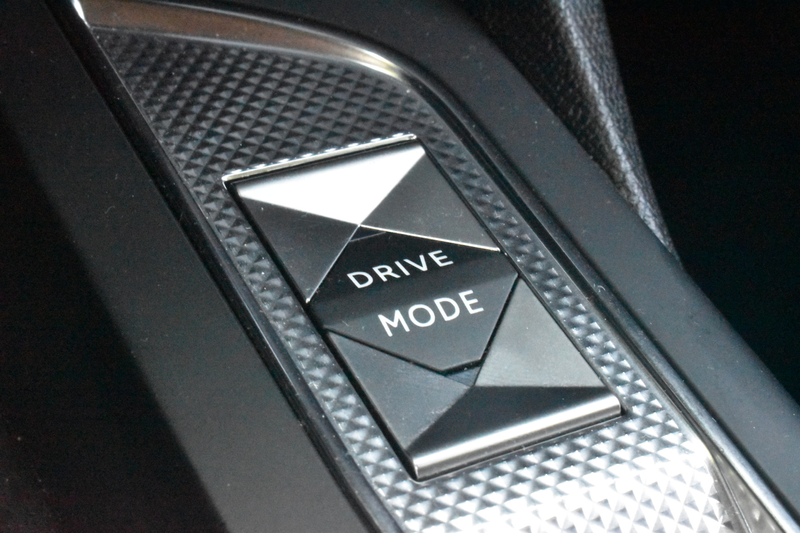 DS Automobiles DS 3 Crossback E-Tense So Chic 50 kWh Leder | Navigatie | Airco | — photo 12