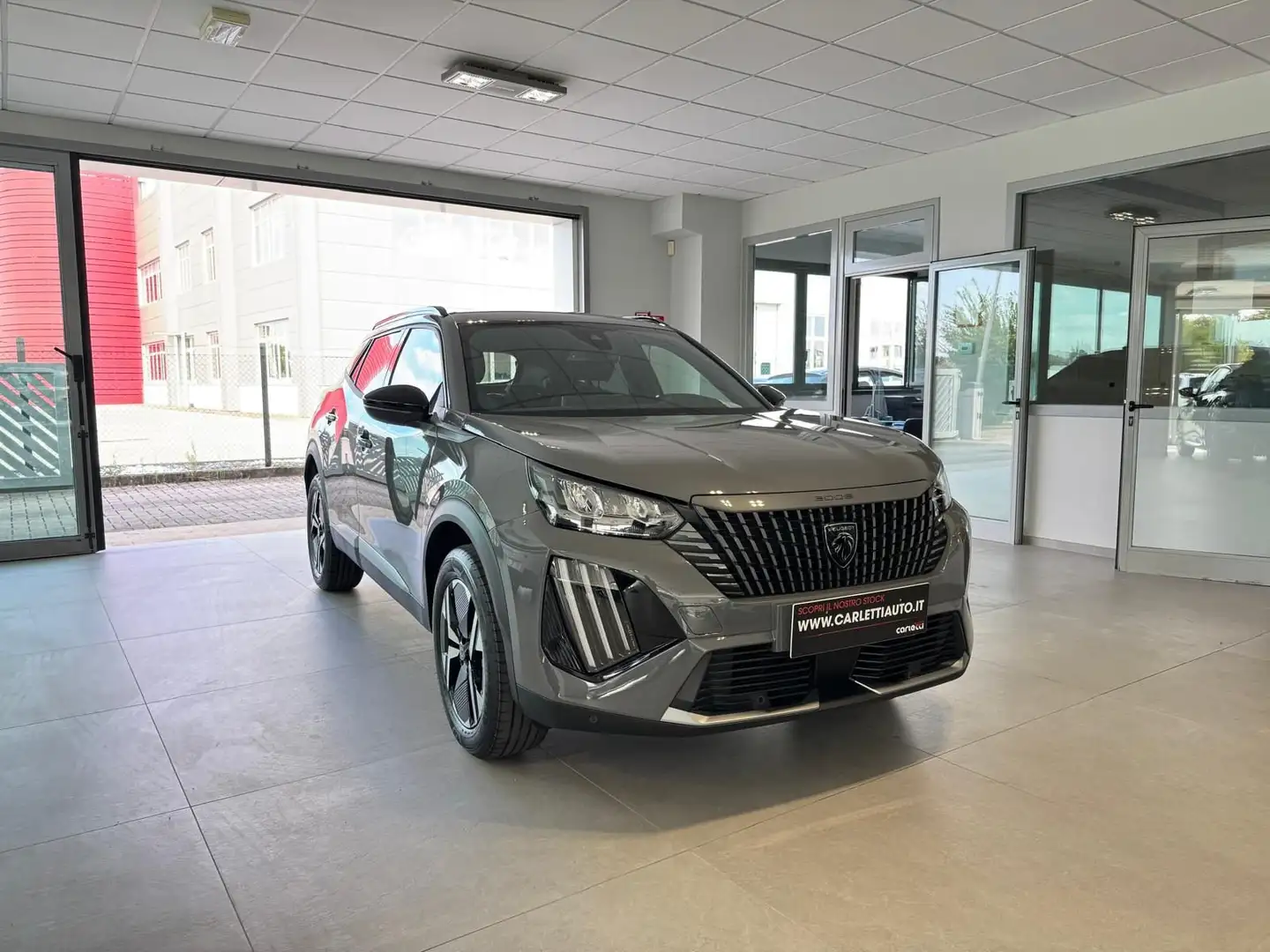 Peugeot 2008 2008 PureTech 100 S&S Allure Grau - 2
