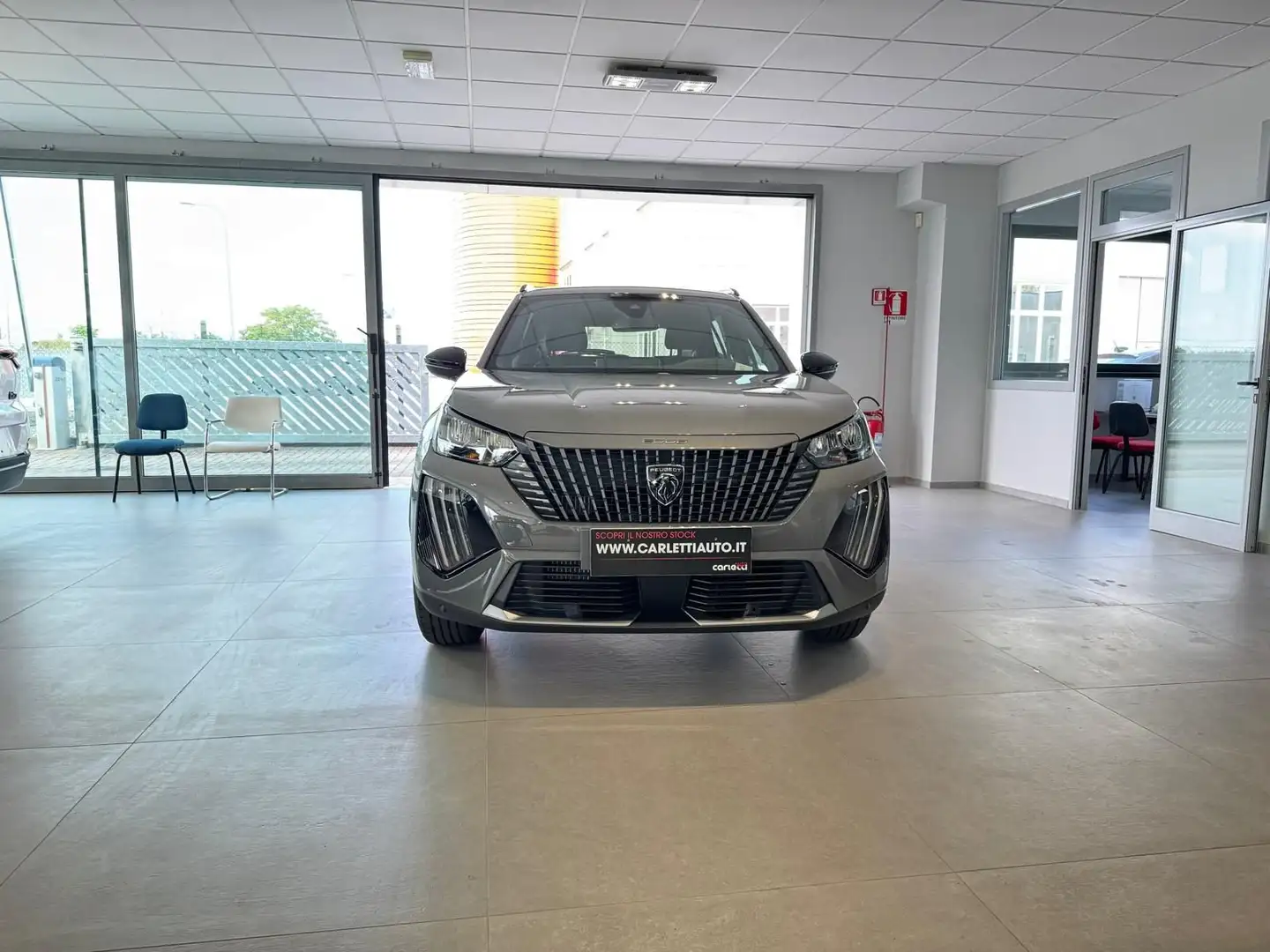 Peugeot 2008 2008 PureTech 100 S&S Allure Gris - 1