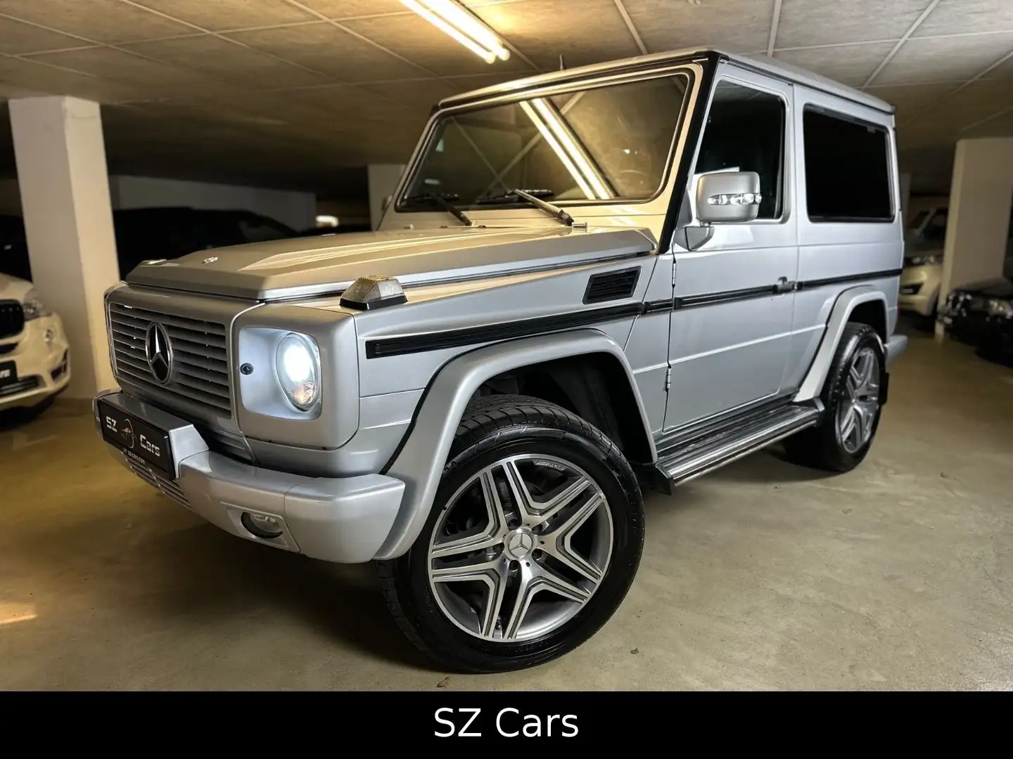 Mercedes-Benz G 320 CDI*LEDER*AHK*BI-XENON*NAVI*SHZ* Silber - 1