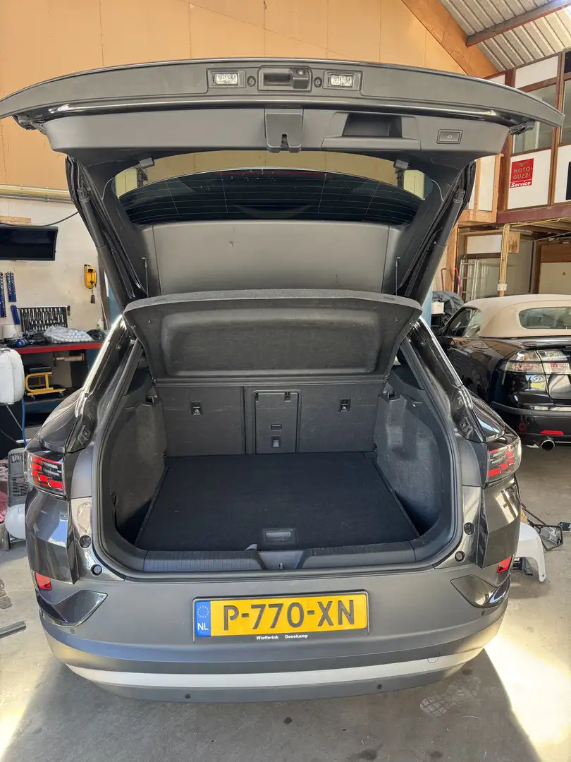 Volkswagen ID.4 PRO 150Kw - 77 kWh Grijs - 2