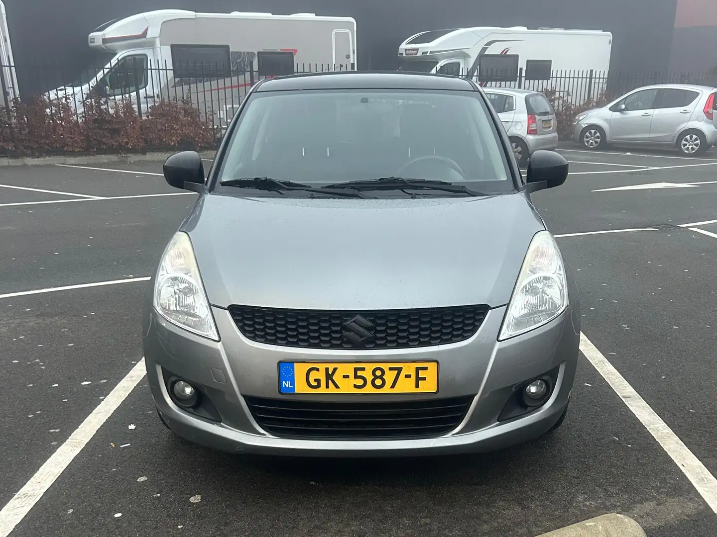 Suzuki Swift Swift 1.2 Exclusive Grijs - 1