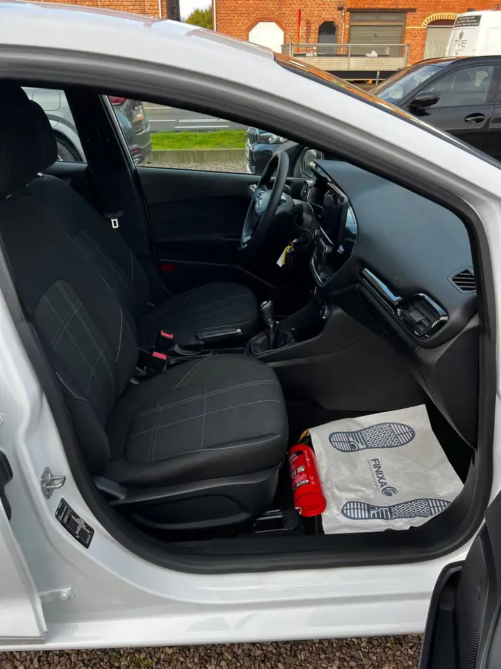 Ford Fiesta 1.1i Trend*APLLE CARPLAY*PDC*AIRCO**VERSCHILLENDE OP STOCK**, миниатюра 9