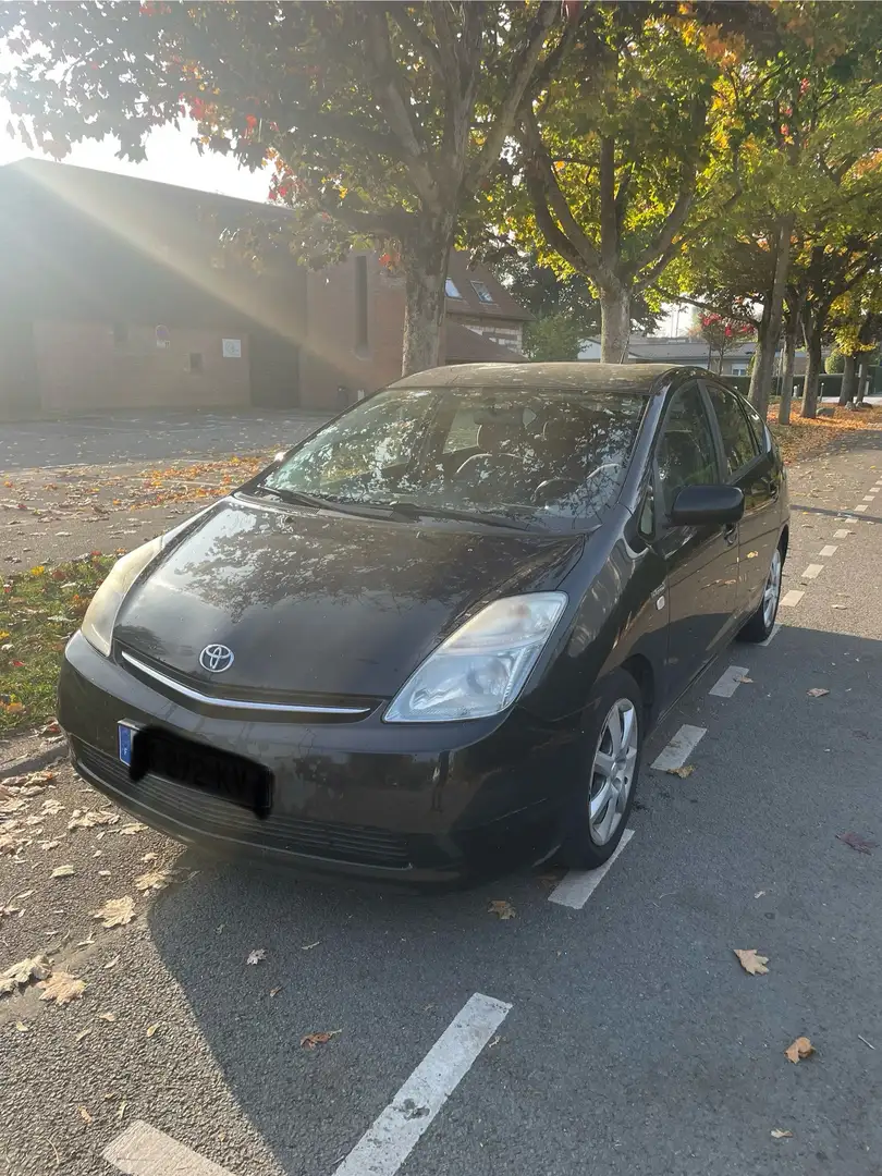 Toyota Prius 110h Linéa Sol MC - 1