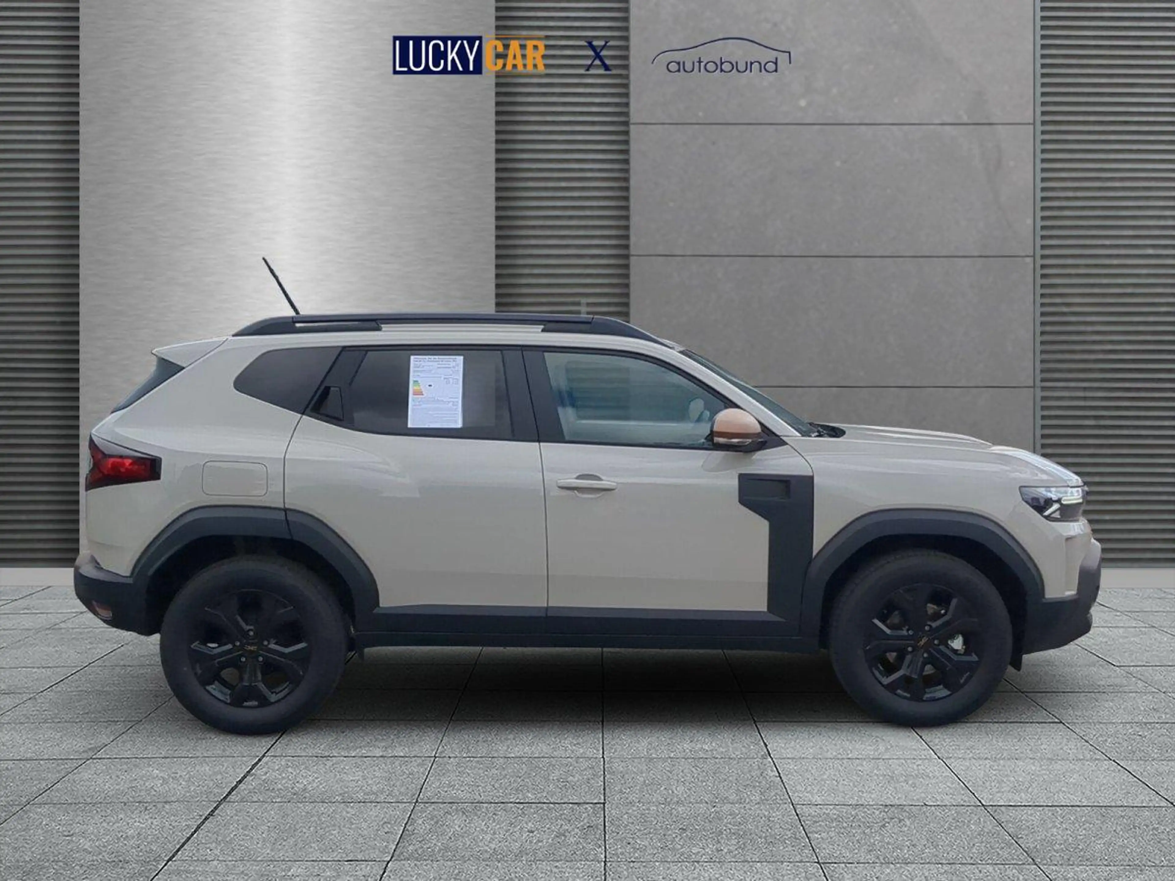 Dacia Duster Extreme SHZ LED RFK PDC Hybrid 155 116 kW (158 ... — photo 2