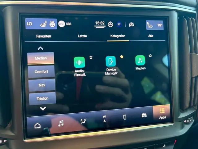 Maserati Levante view 12