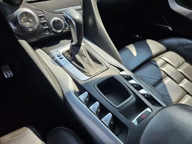 DS Automobiles DS 5 view 13