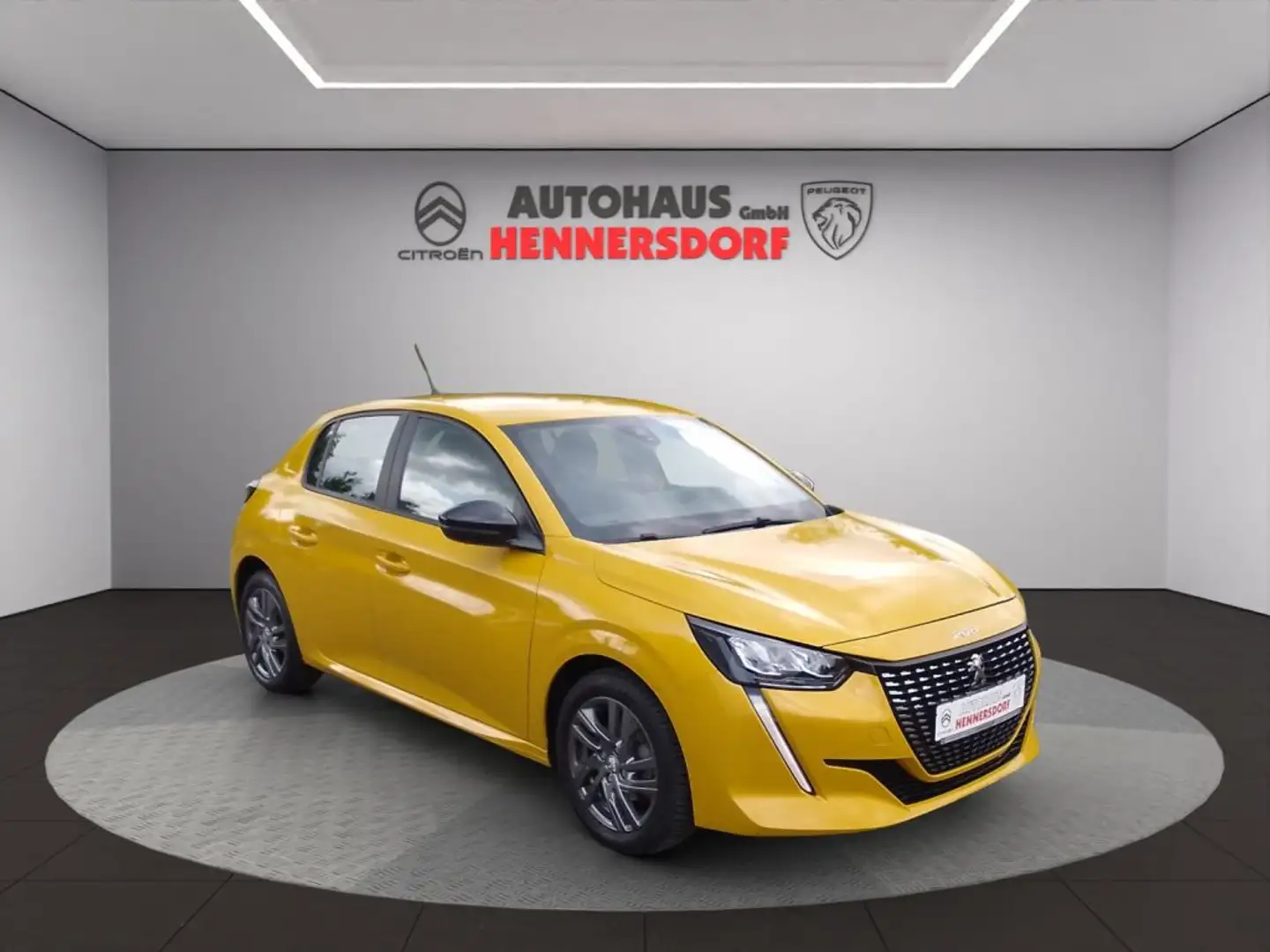 Peugeot 208 PureTech 75 Active Pack Jaune - 2