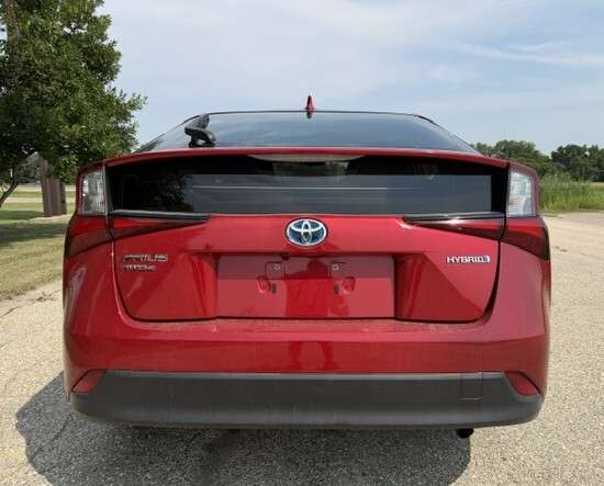 2020 Toyota Prius AWD-E ONE OWNER | CARPLAY | WARRANTY INCL — снимка 1
