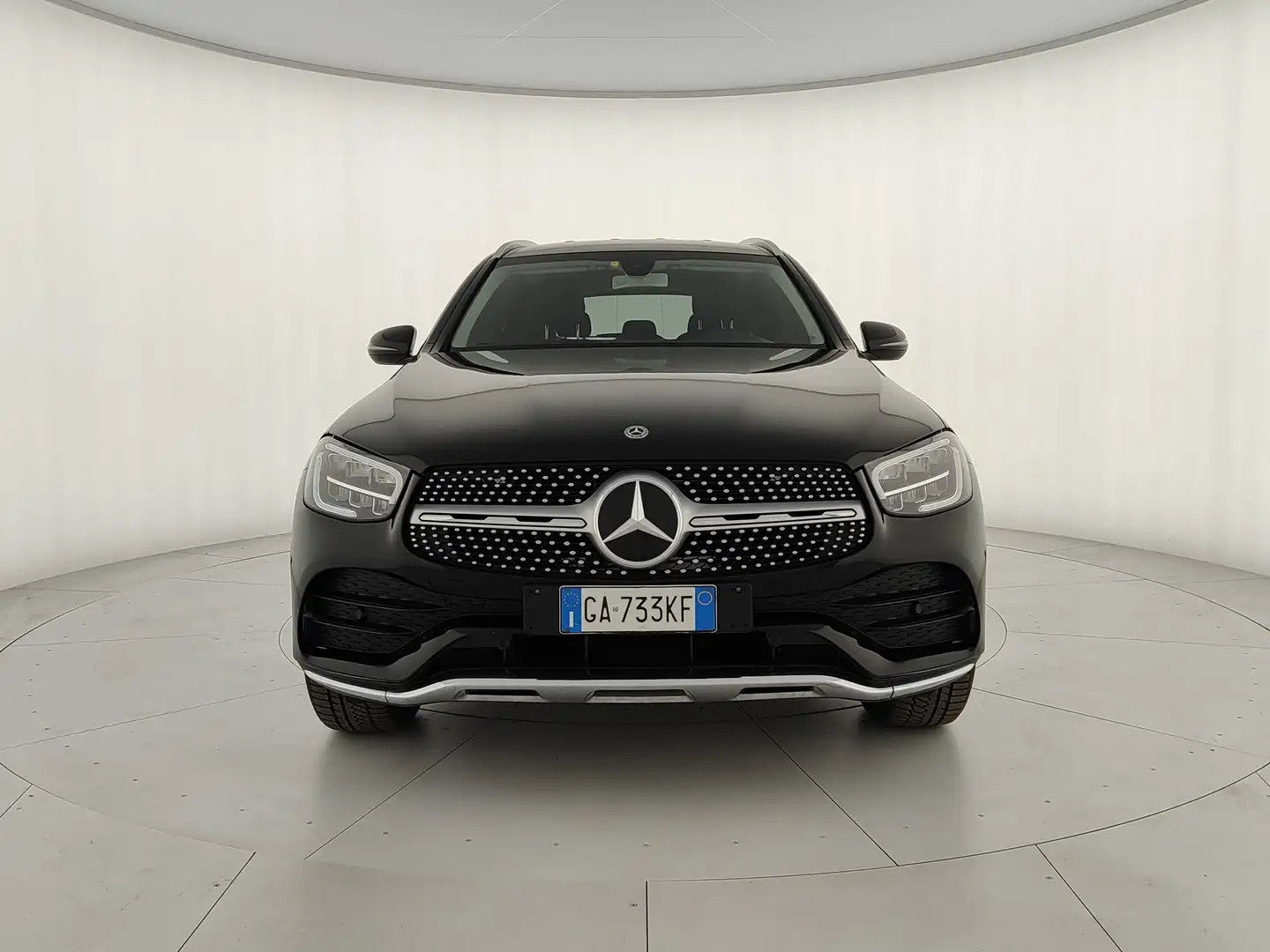 Mercedes-Benz GLC 220 d Premium 4matic auto Чёрный - 2
