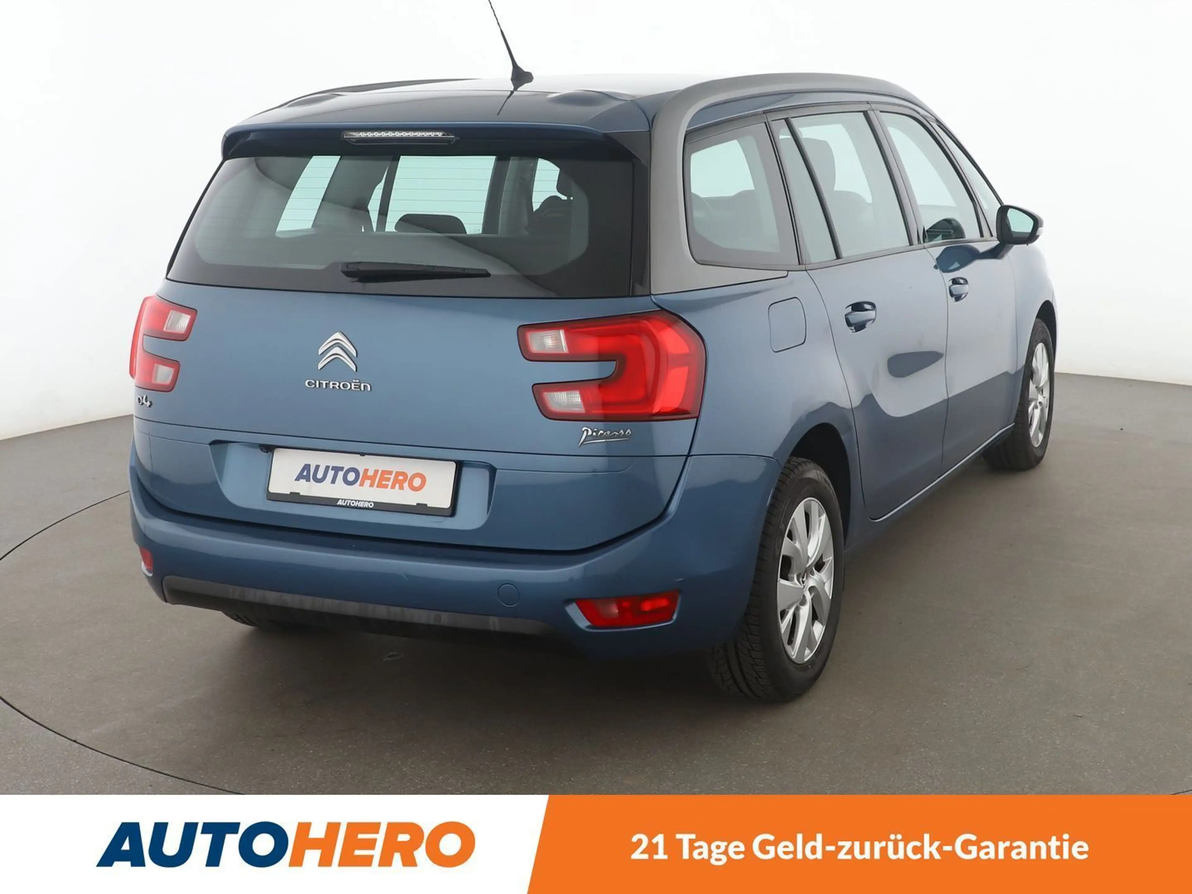 Citroen C4 Picasso 1.2 PureTech Selection*NAVI*TEMPO*CAM*PDC*SHZ* — photo 6