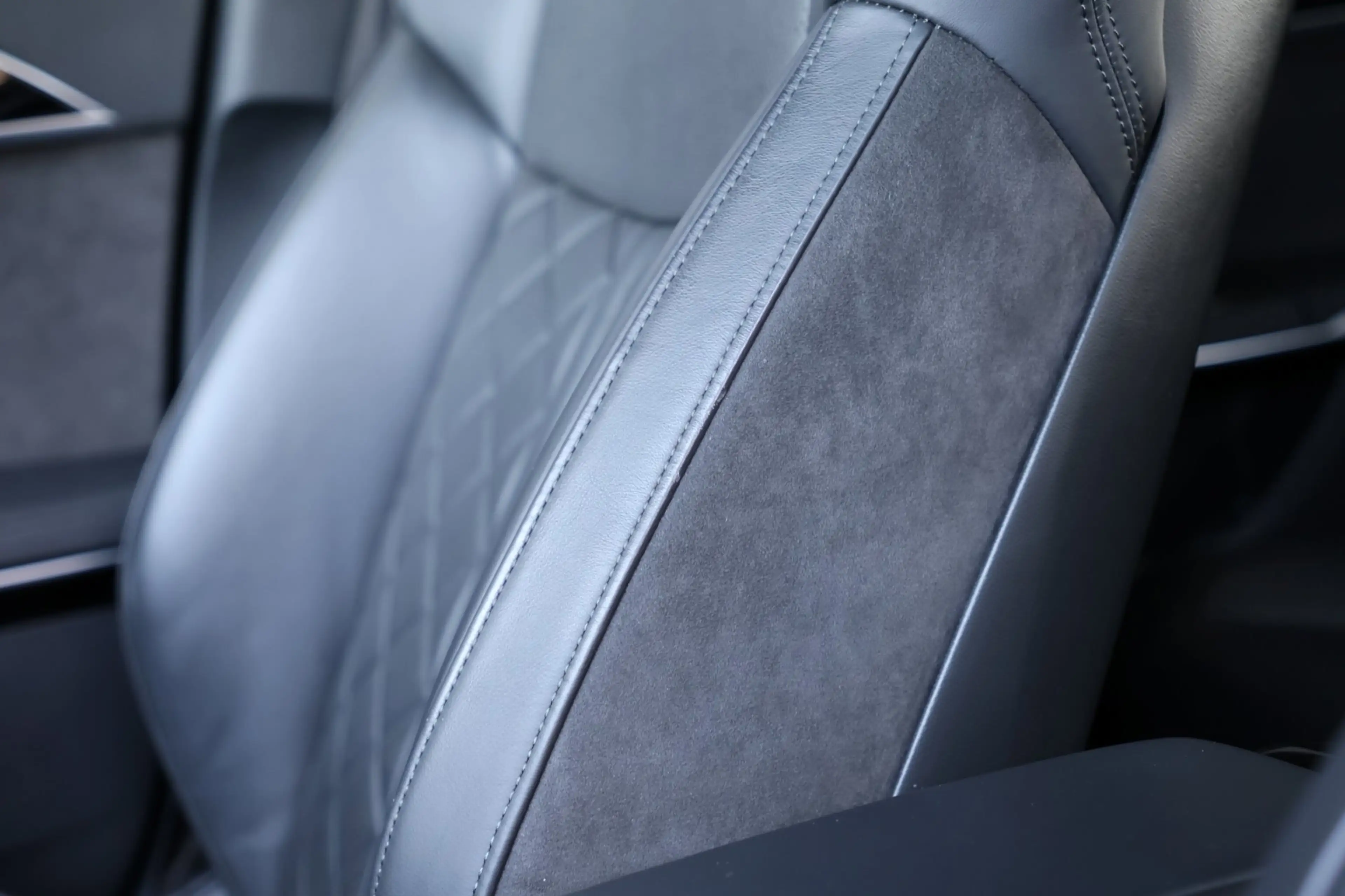 Audi A8 60 TFSI e Quattro | massage v+a | nachtzicht | 4WS — photo 23