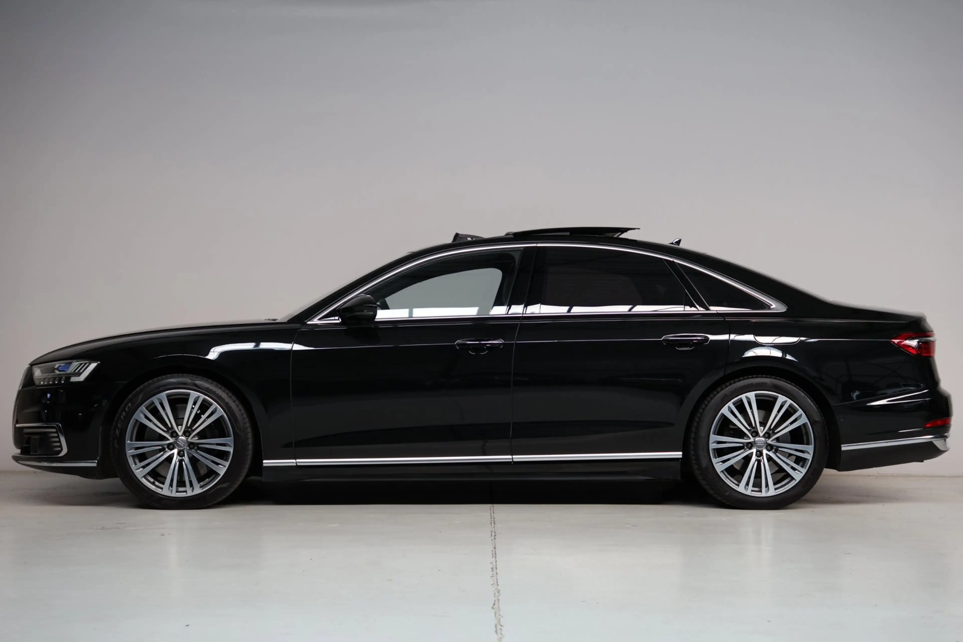 Audi A8 60 TFSI e Quattro | massage v+a | nachtzicht | 4WS — photo 9