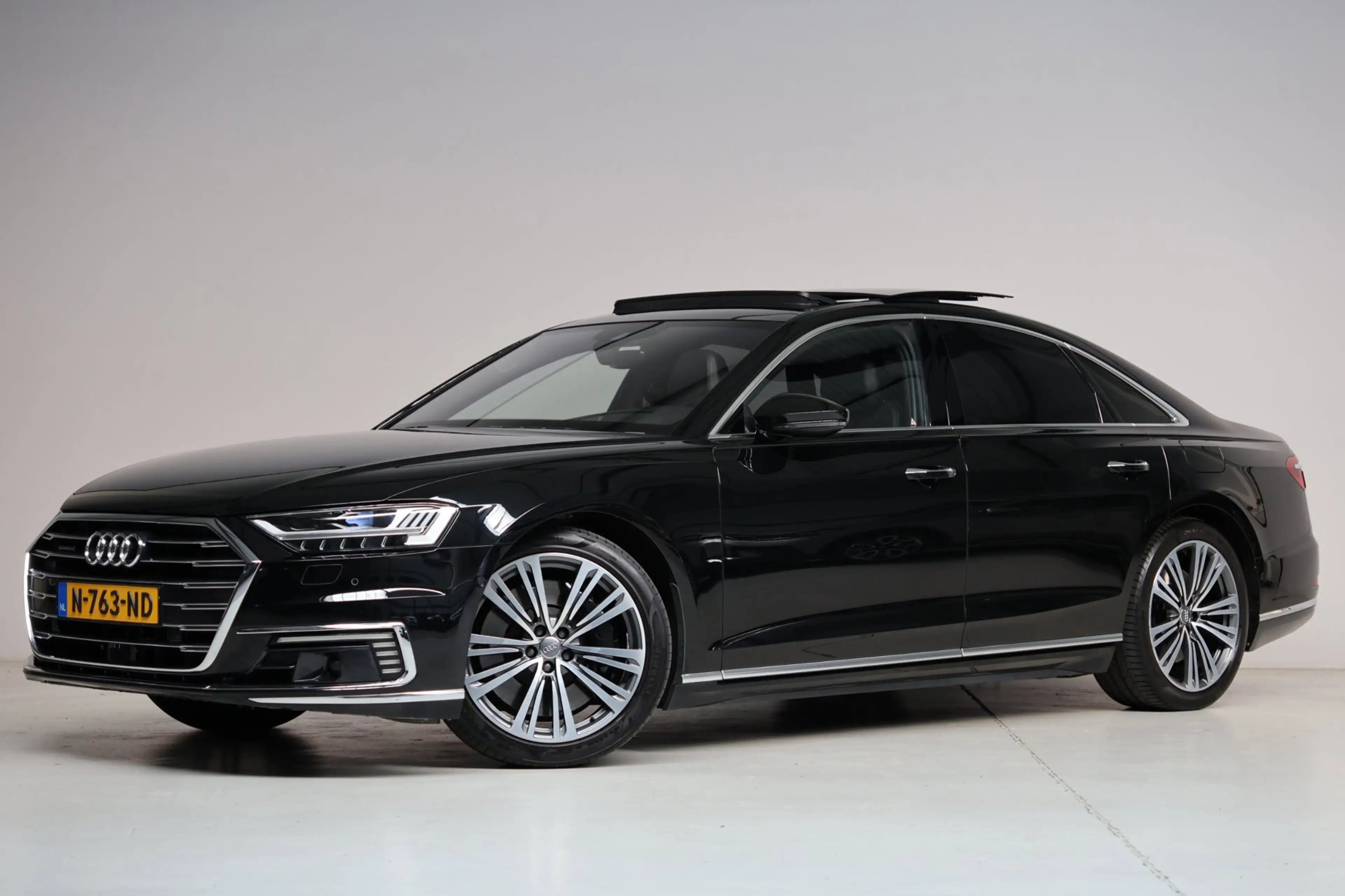 Audi A8 60 TFSI e Quattro | massage v+a | nachtzicht | 4WS