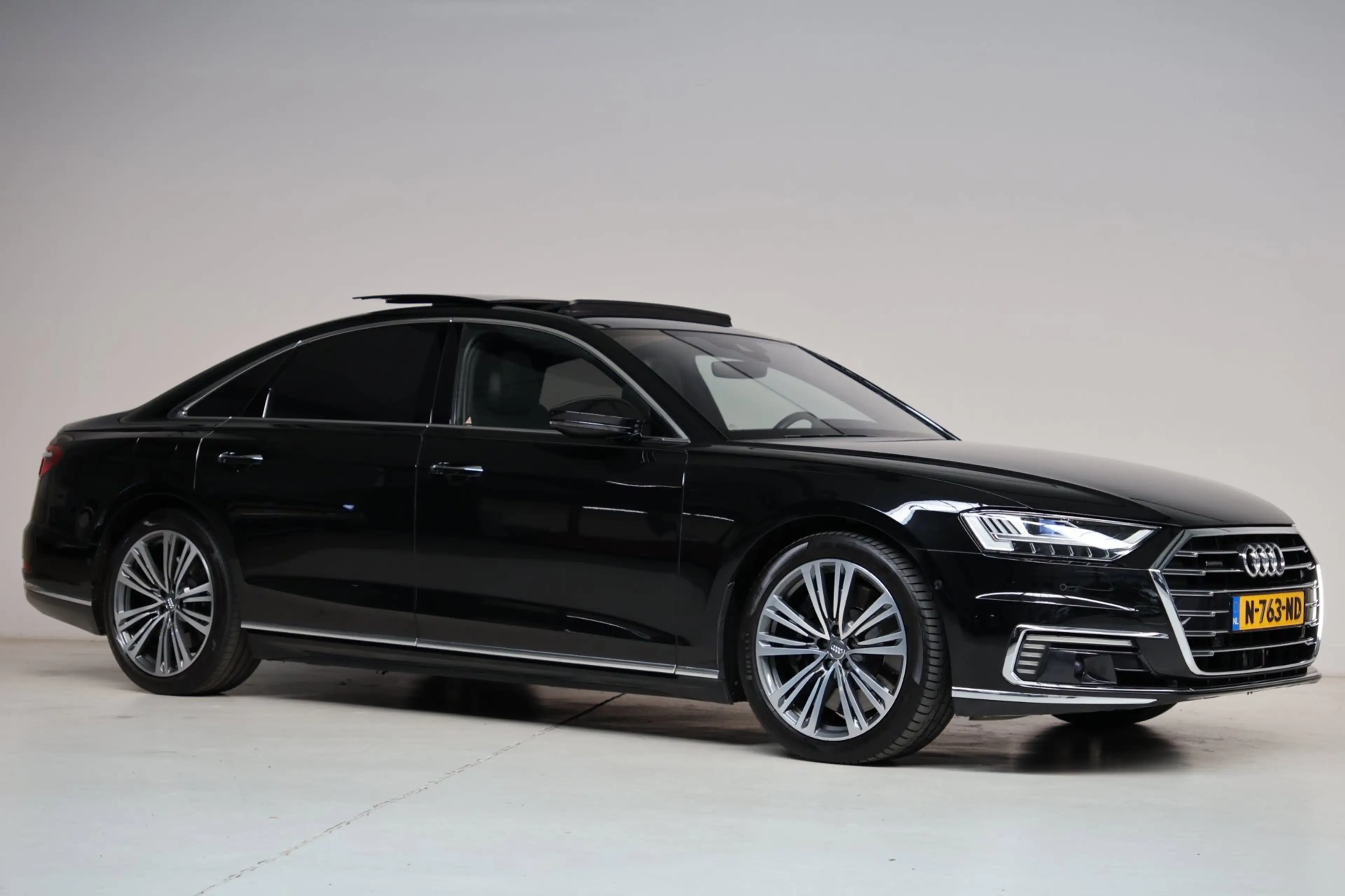 Audi A8 60 TFSI e Quattro | massage v+a | nachtzicht | 4WS — photo 19